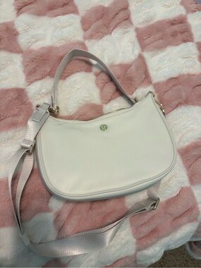 lululemon athletica City Essentials 1L Cream Shoulder Bag with Adjustable Strap